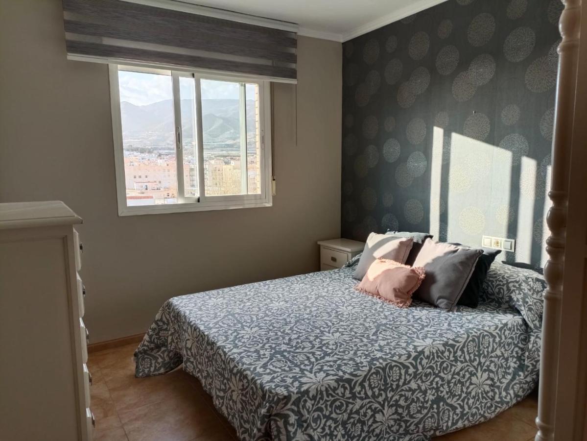 Apartamento Entero Rosa Адра Екстериор снимка