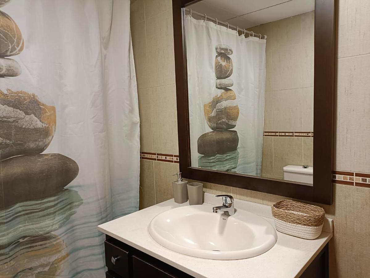 Apartamento Entero Rosa Адра Екстериор снимка
